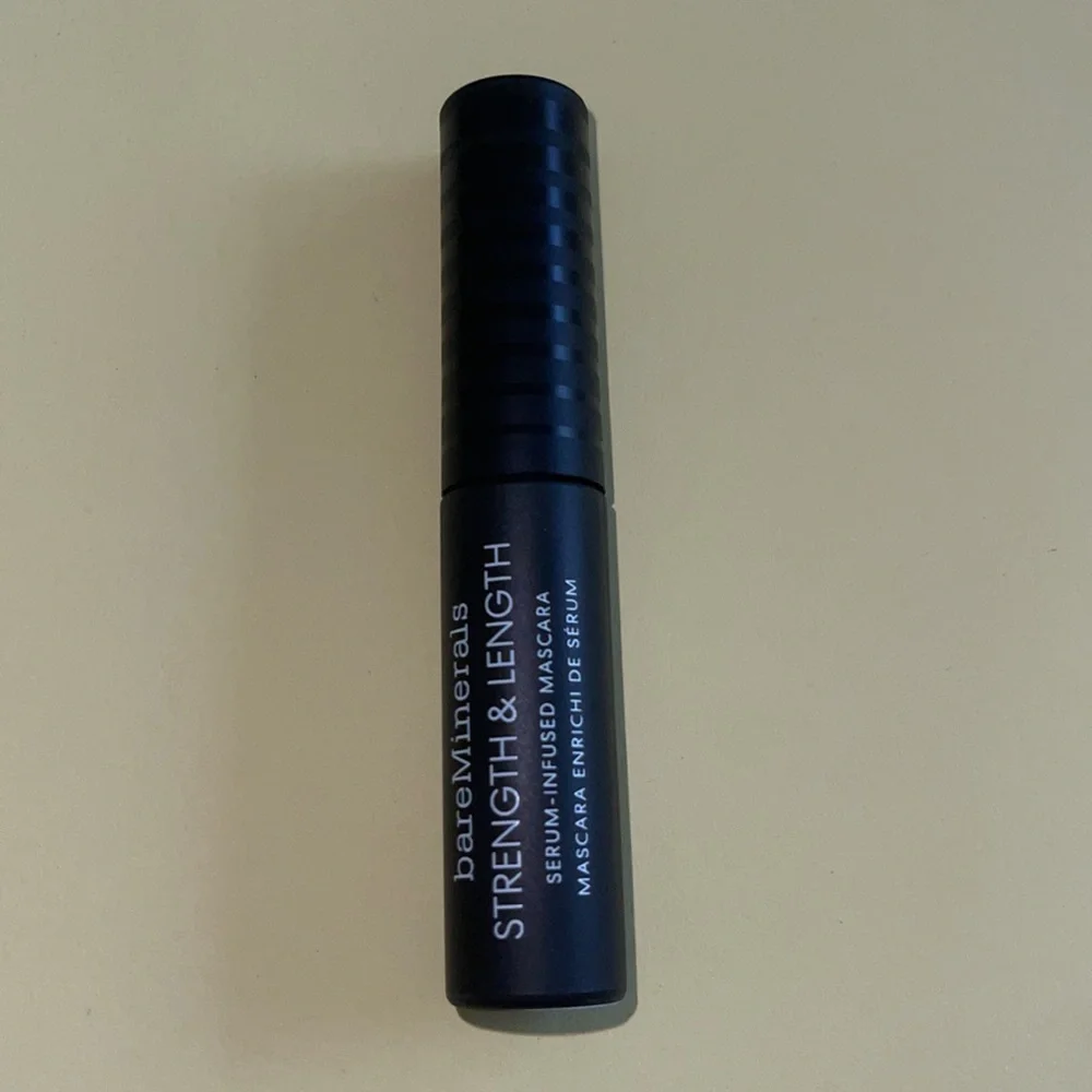 bareMinerals Strength & Length Serum Infused Mascara Mini Size 4.5 ml